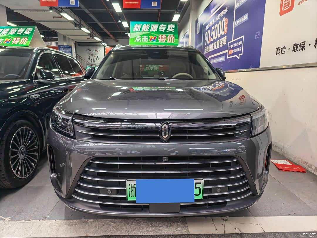 AITO M7, 2023 2