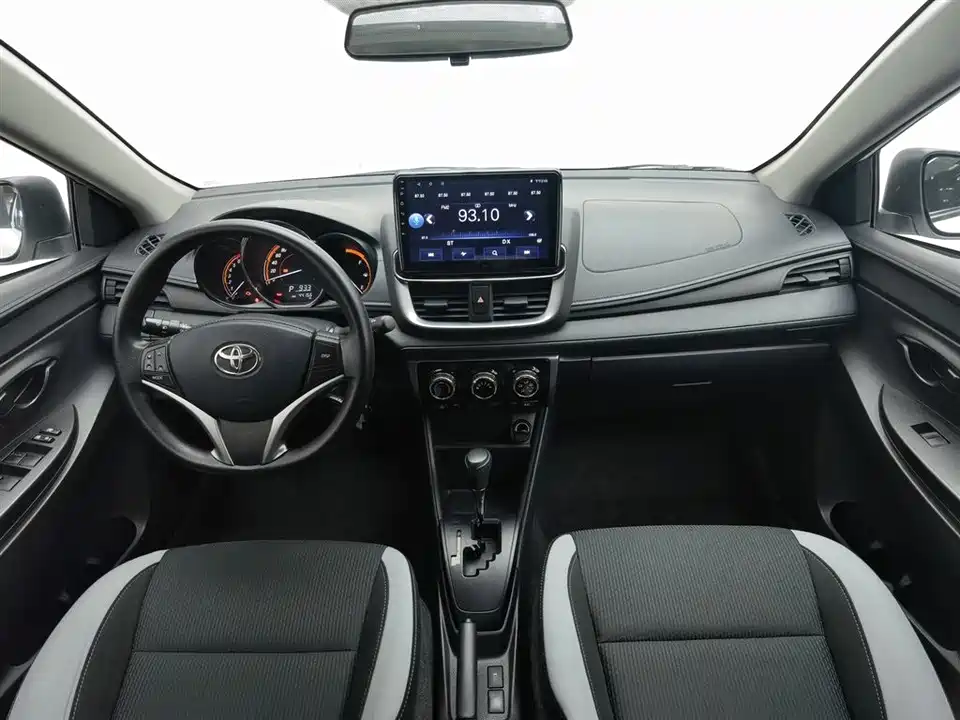 Toyota YARiS L Zhixuan