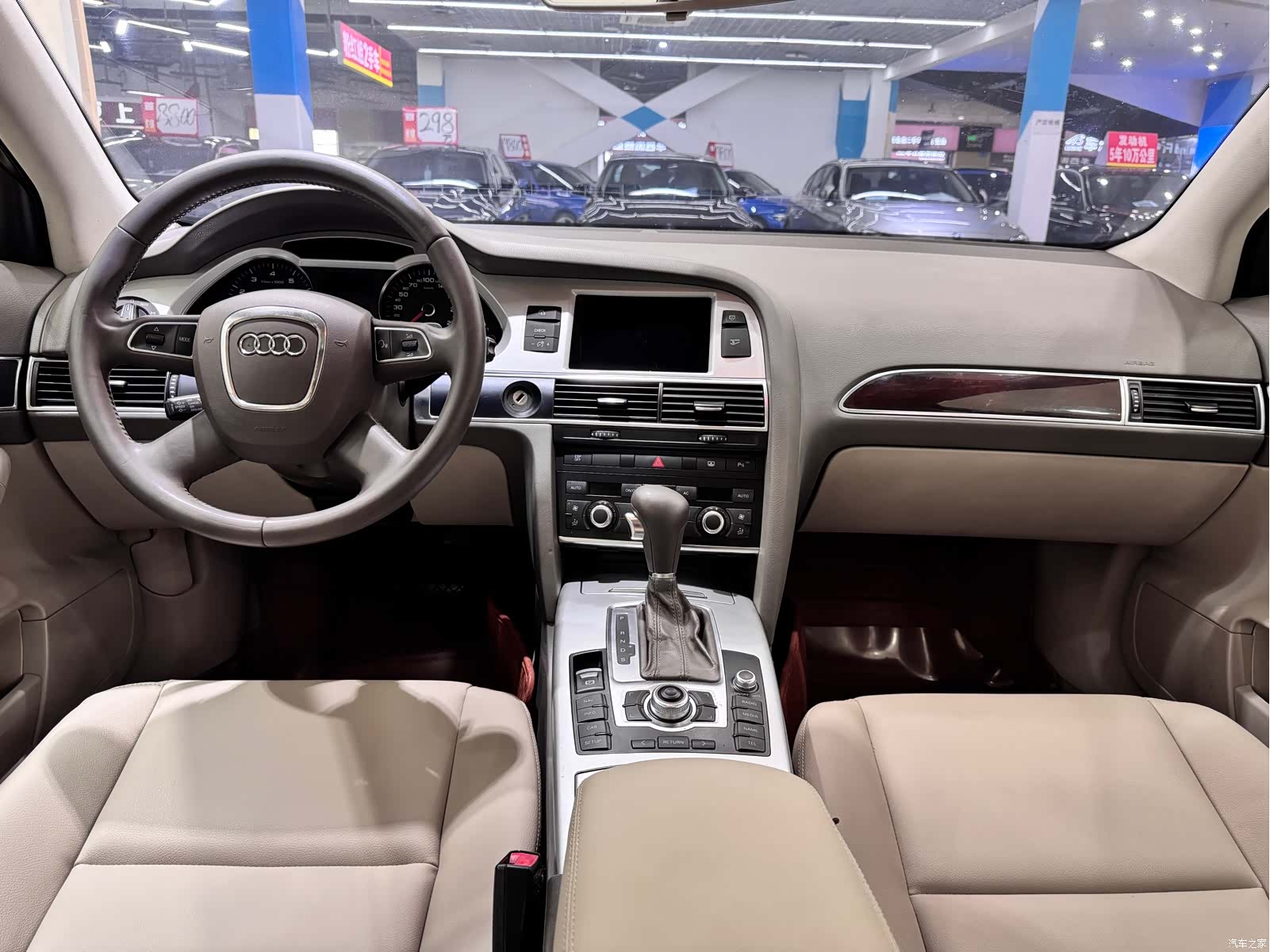 Audi A6L, 2011 9