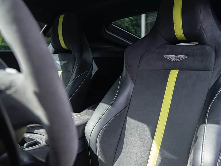 Aston Martin V8 Vantage 2022 4.0T V8 F1 Edition Coupe