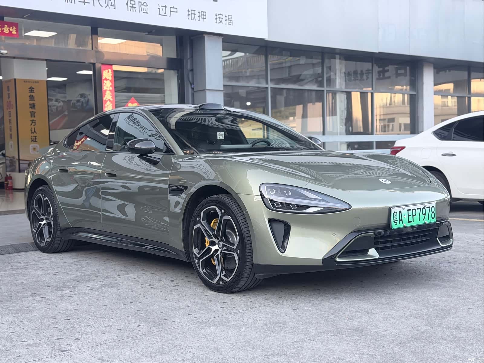Xiaomi SU7, 2024 3