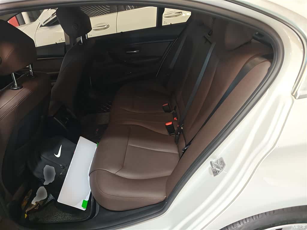BMW 3 Series, 2018 14