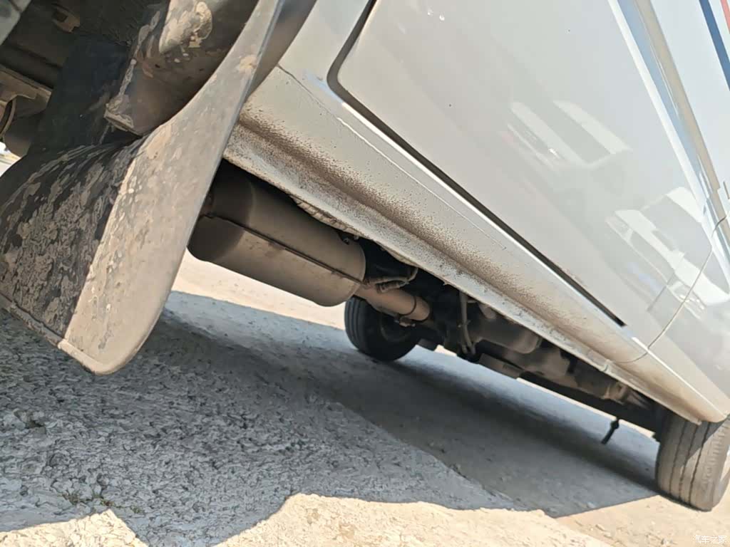 Maxus V80, 2022 22