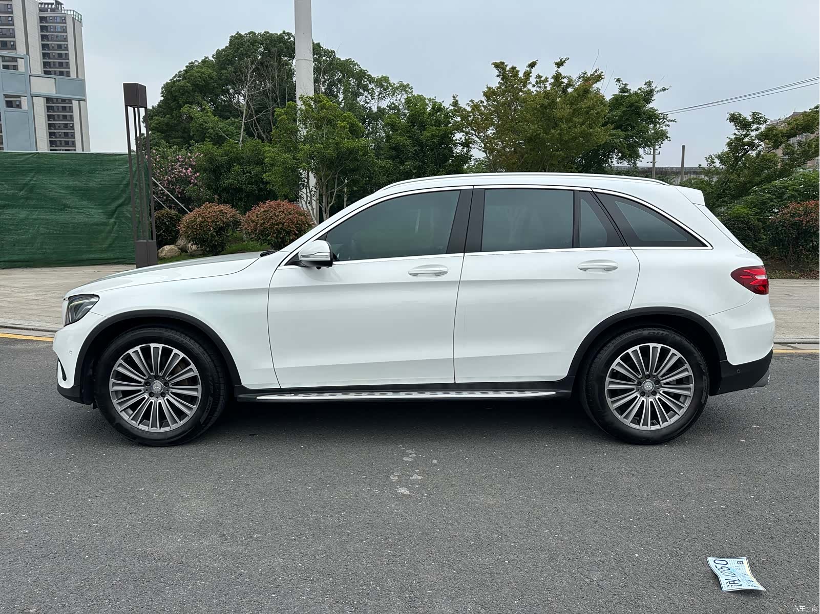 Mercedes-Benz GLC, 2016 16