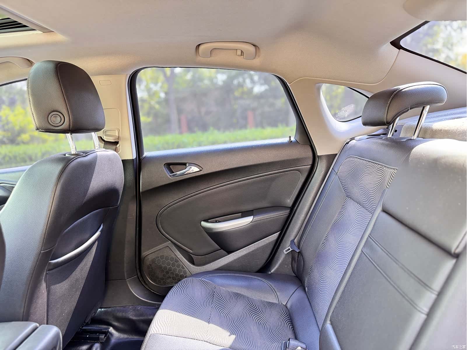 Buick GT, 2011 13