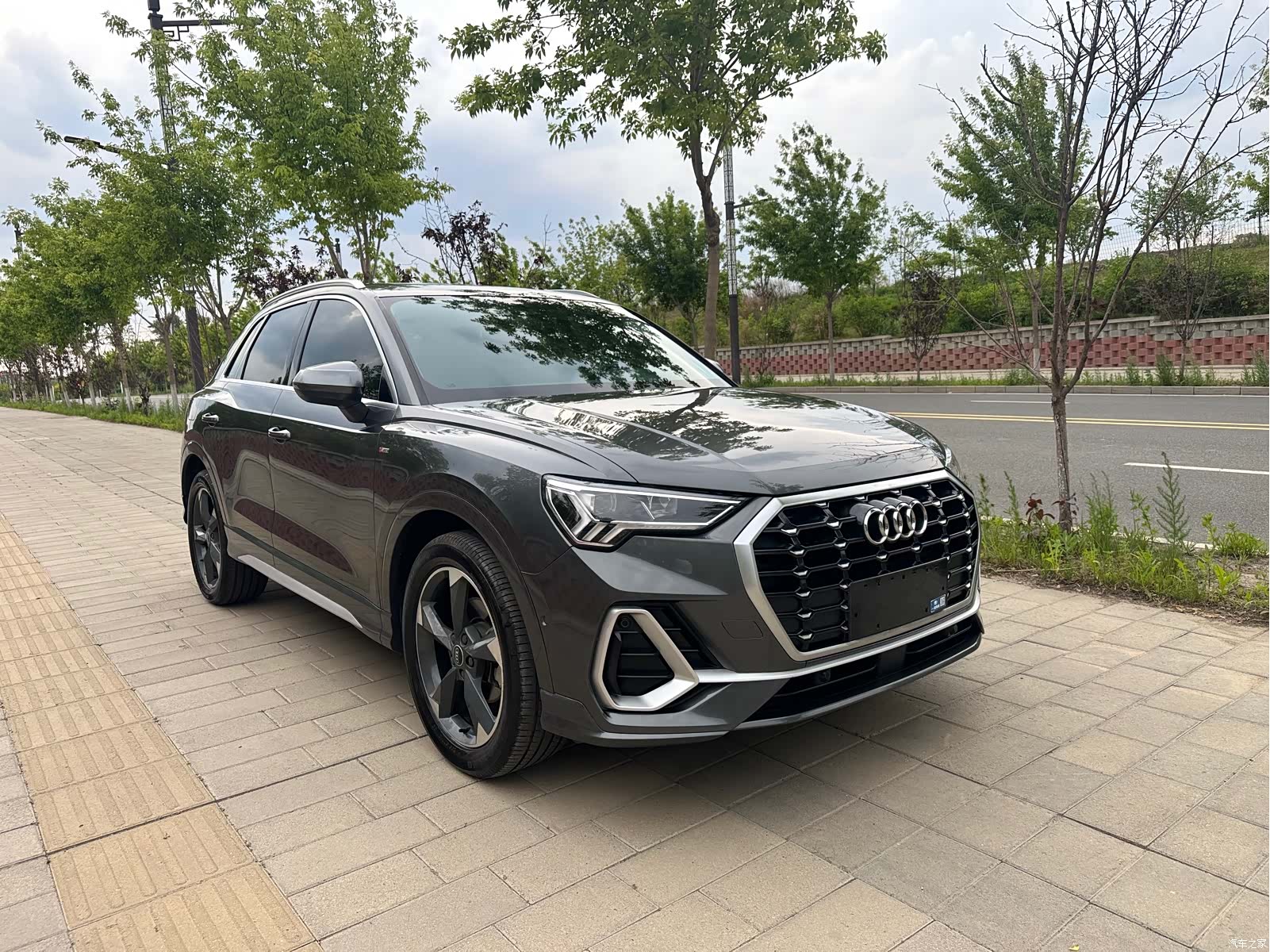 Audi Q3, 2022 3