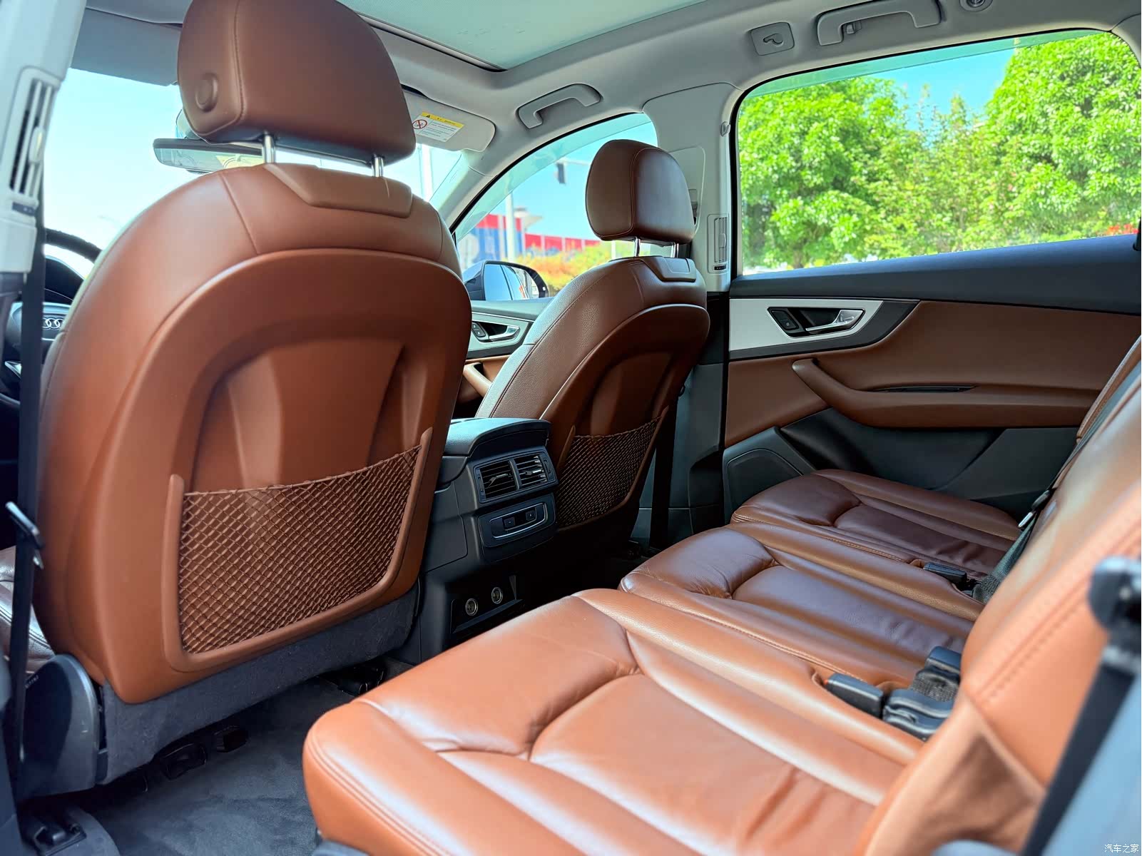 Audi Q7, 2019 10