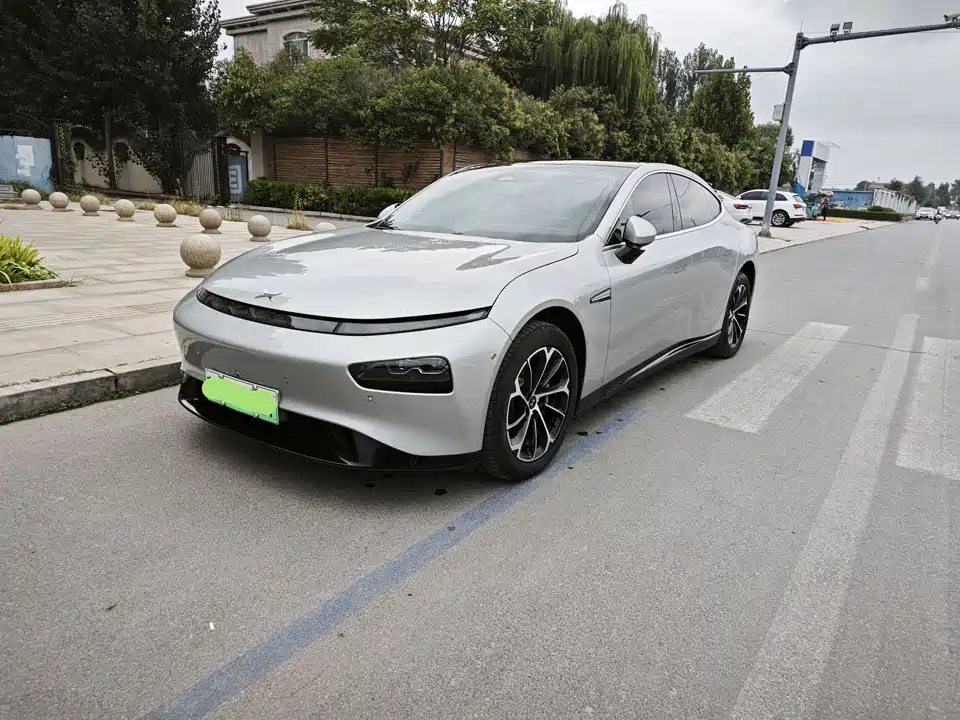 XPENG P7