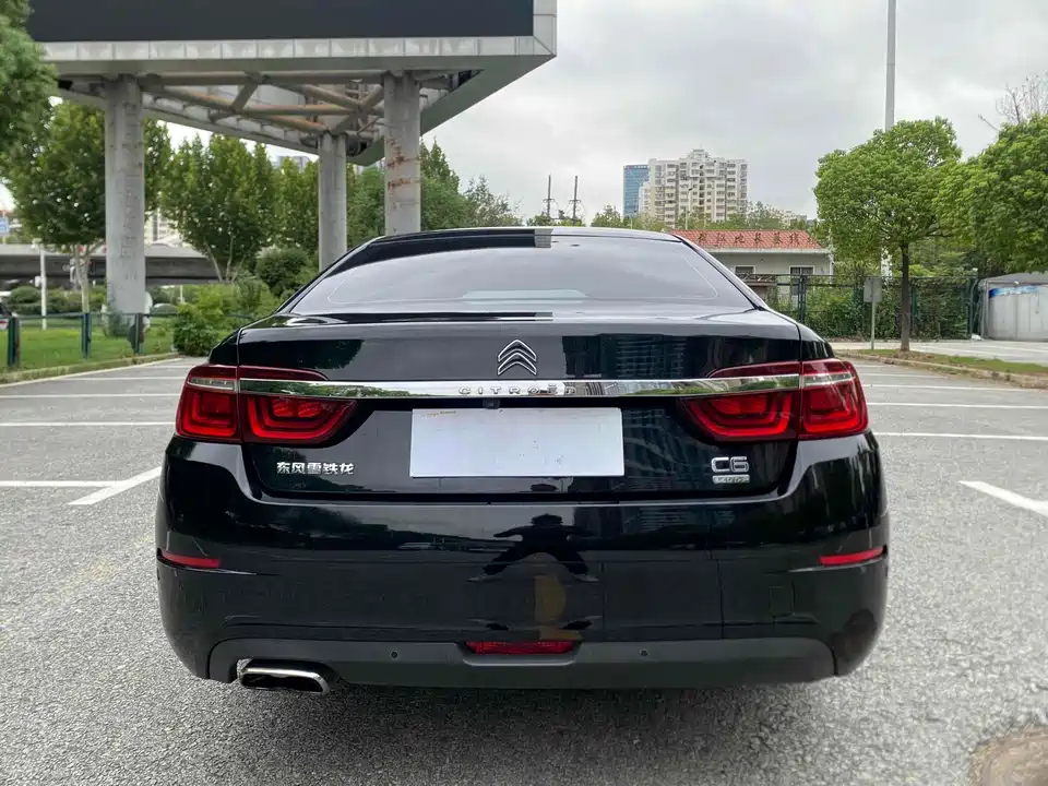 Citroen C6