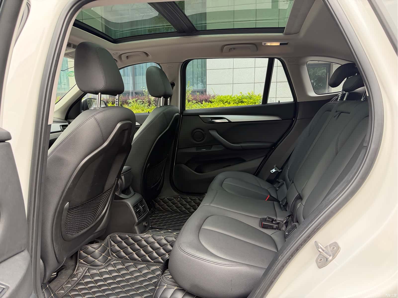 BMW X1, 2018 9