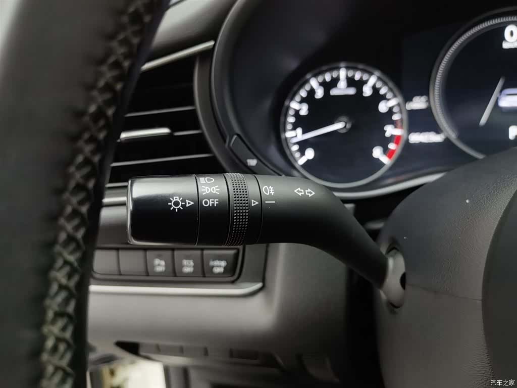 Mazda CX-30, 2021 21