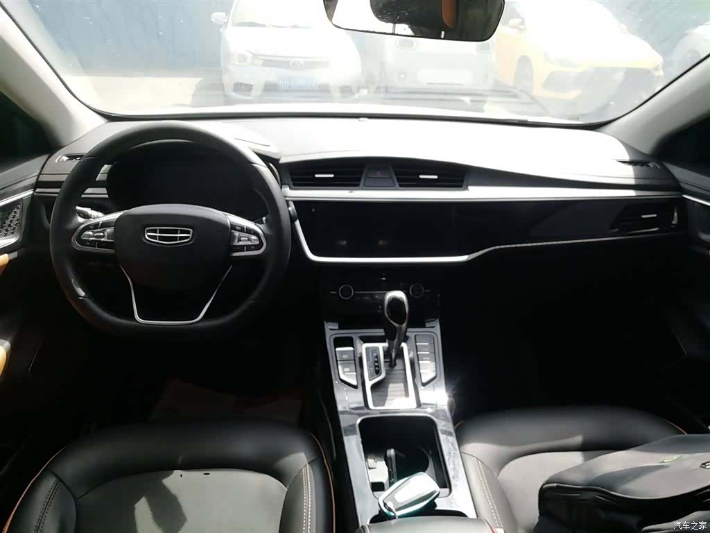 Geely Emgrand, 2020 9