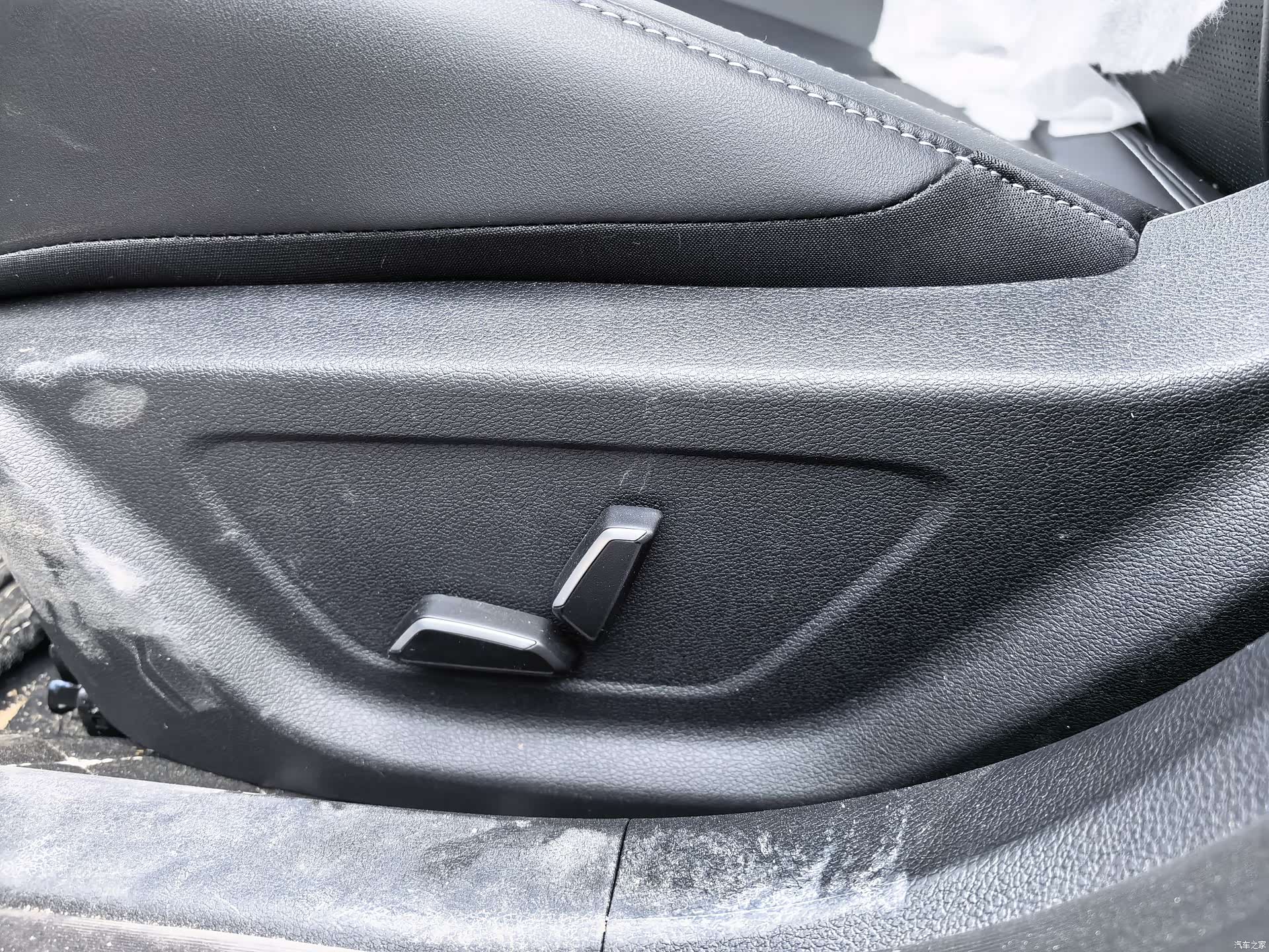 Geely Binray, 2026 10