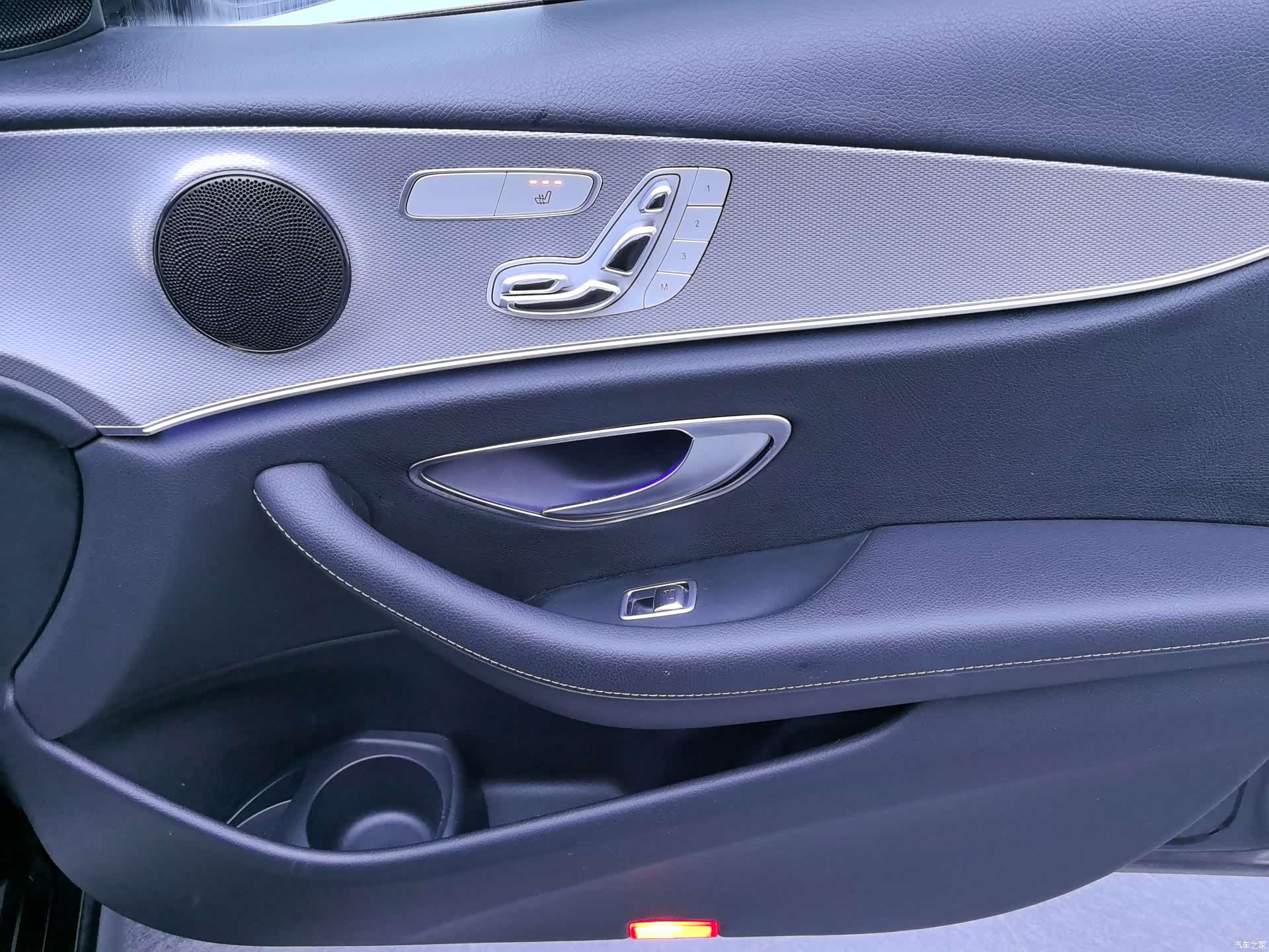 Mercedes-Benz E-Class, 2019 7
