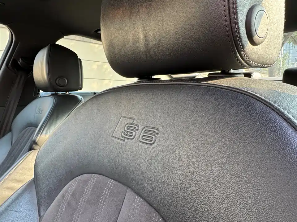 Audi S6