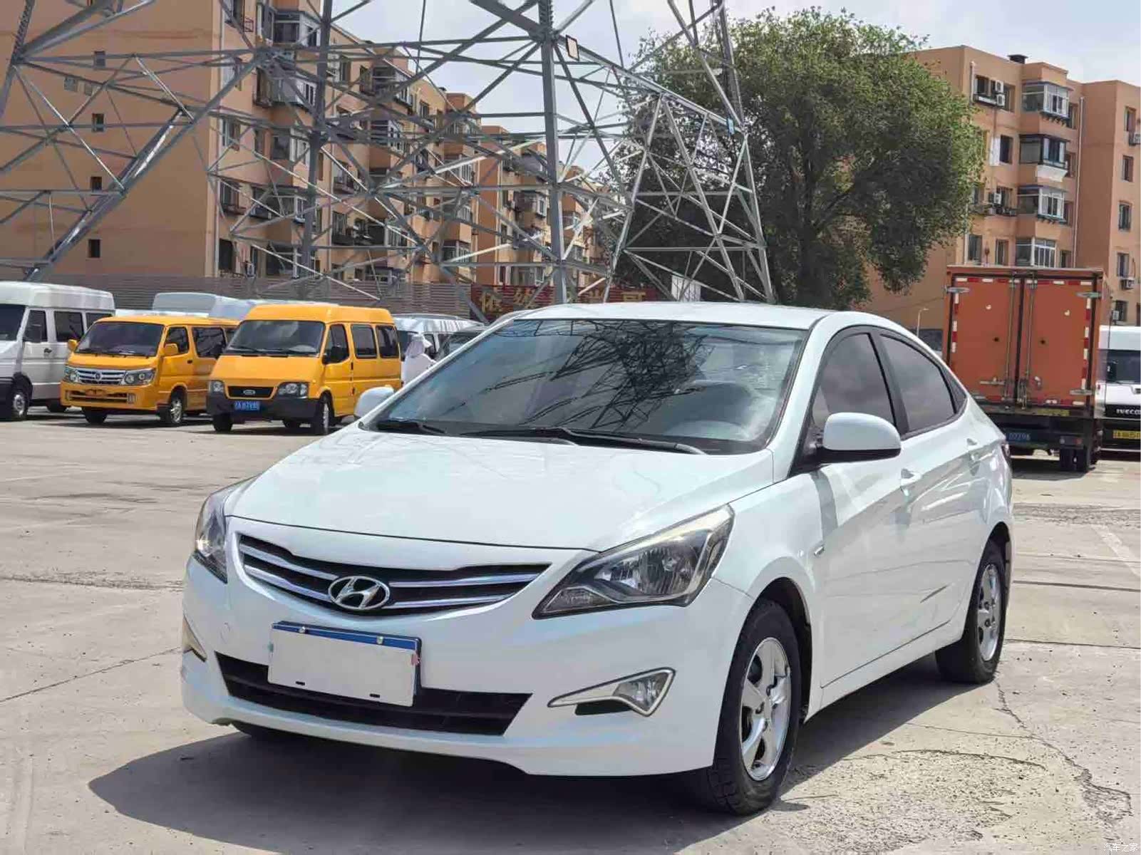 Hyundai GLX, 2014 1