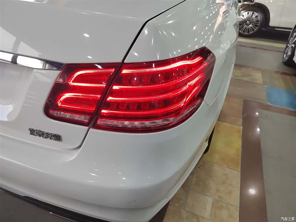 Mercedes-Benz E-Class, 2015 8