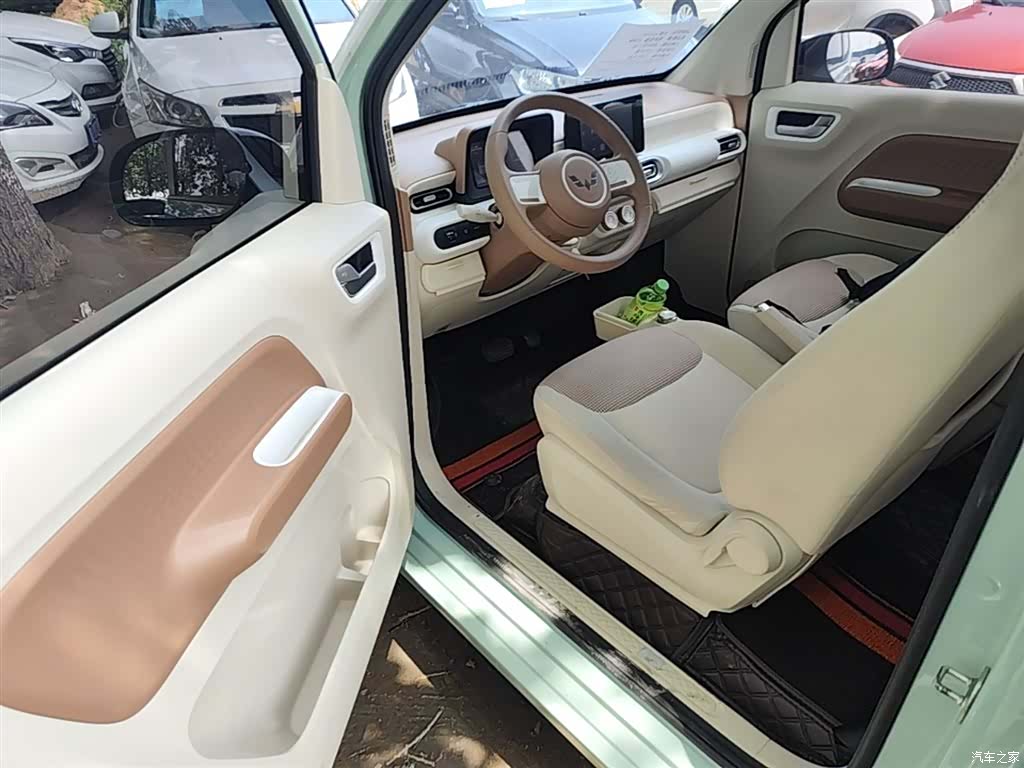 Wuling MINIEV, 2024 16