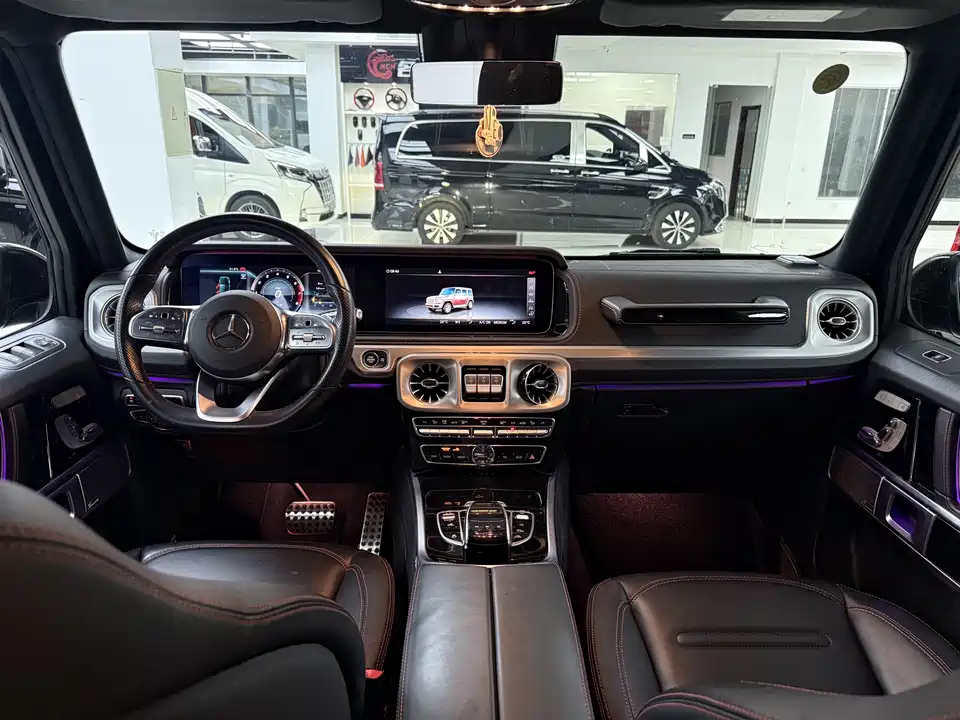 Mercedes-Benz G-class