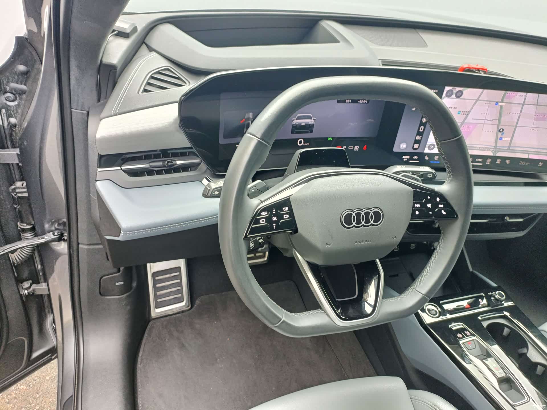 Audi e-tron, 2025 10