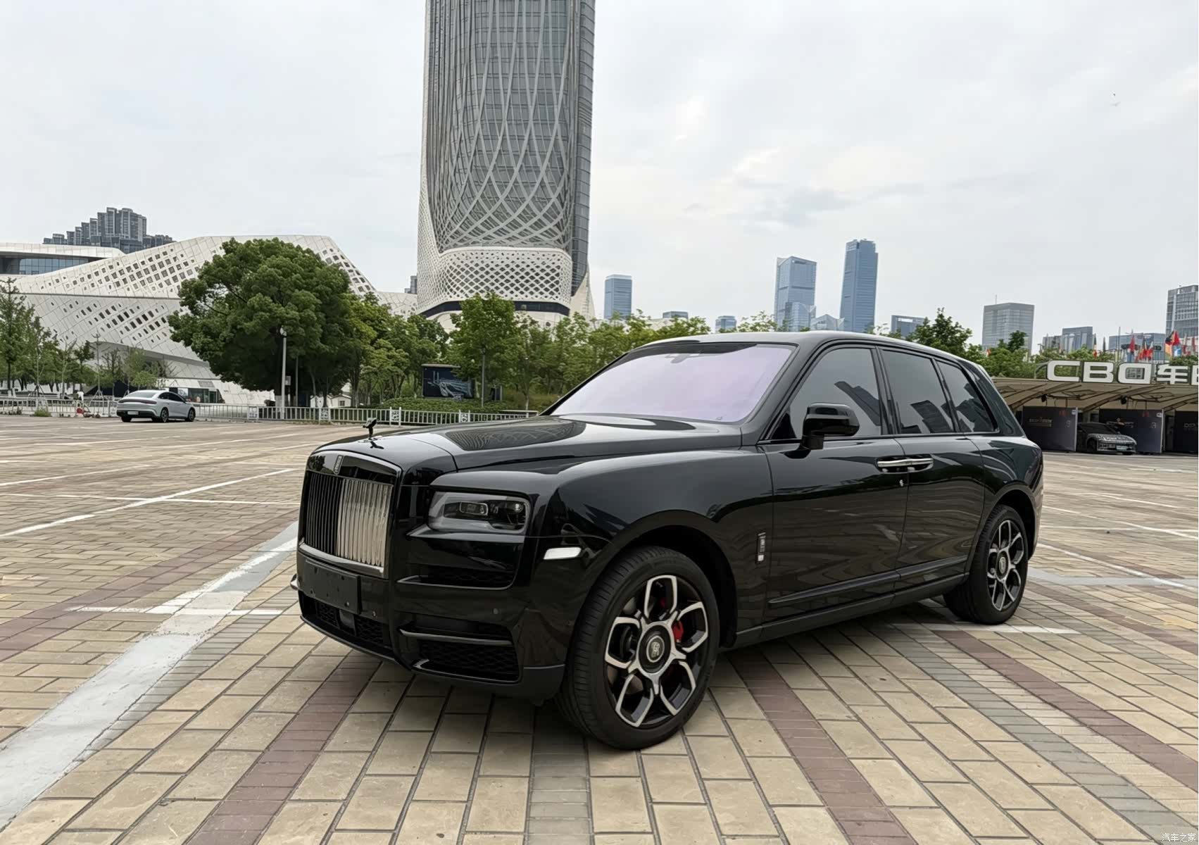 Rolls-Royce Cullinan, 2022 2