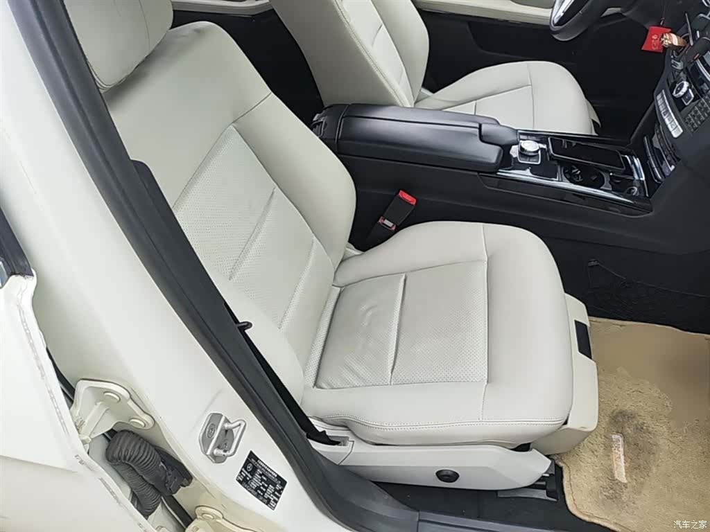 Mercedes-Benz E-Class, 2014 25