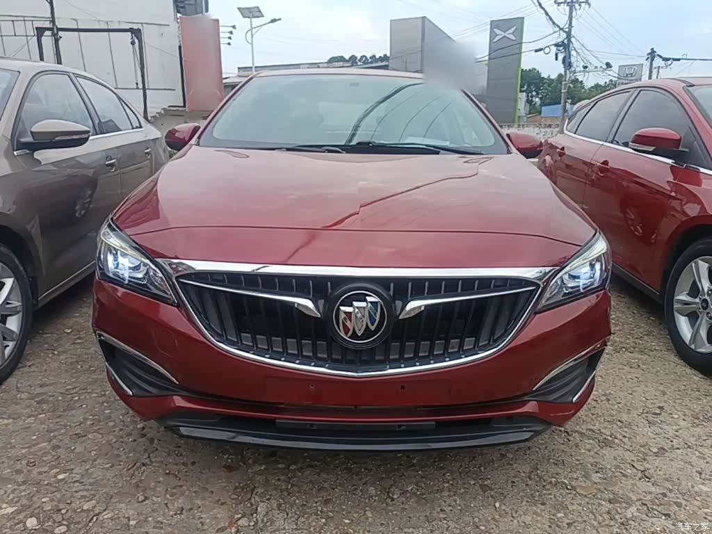 Buick Verano, 2018 3