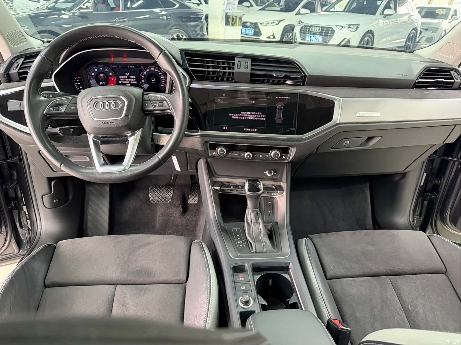 Audi Q3, 2022 18