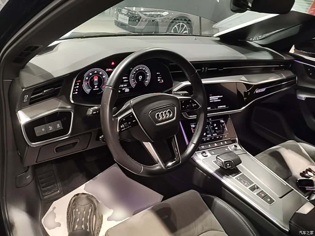 Audi A6L, 2022 10