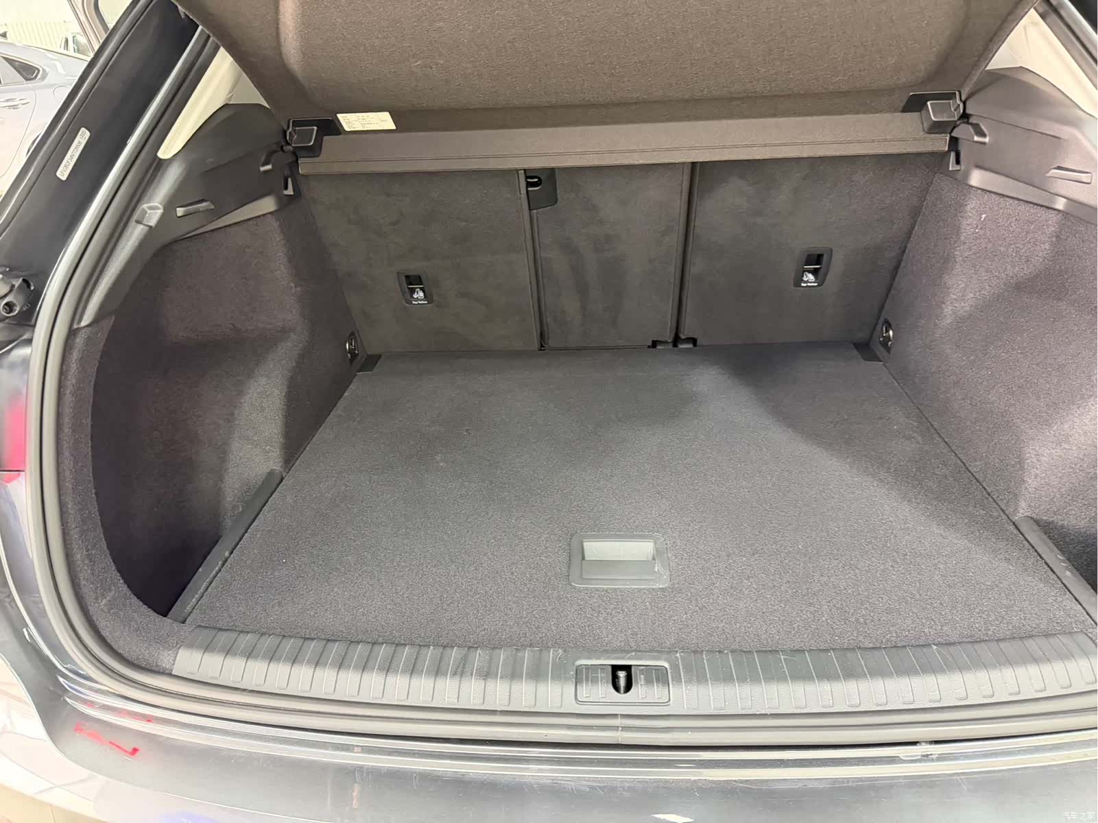 Audi Q3, 2022 19