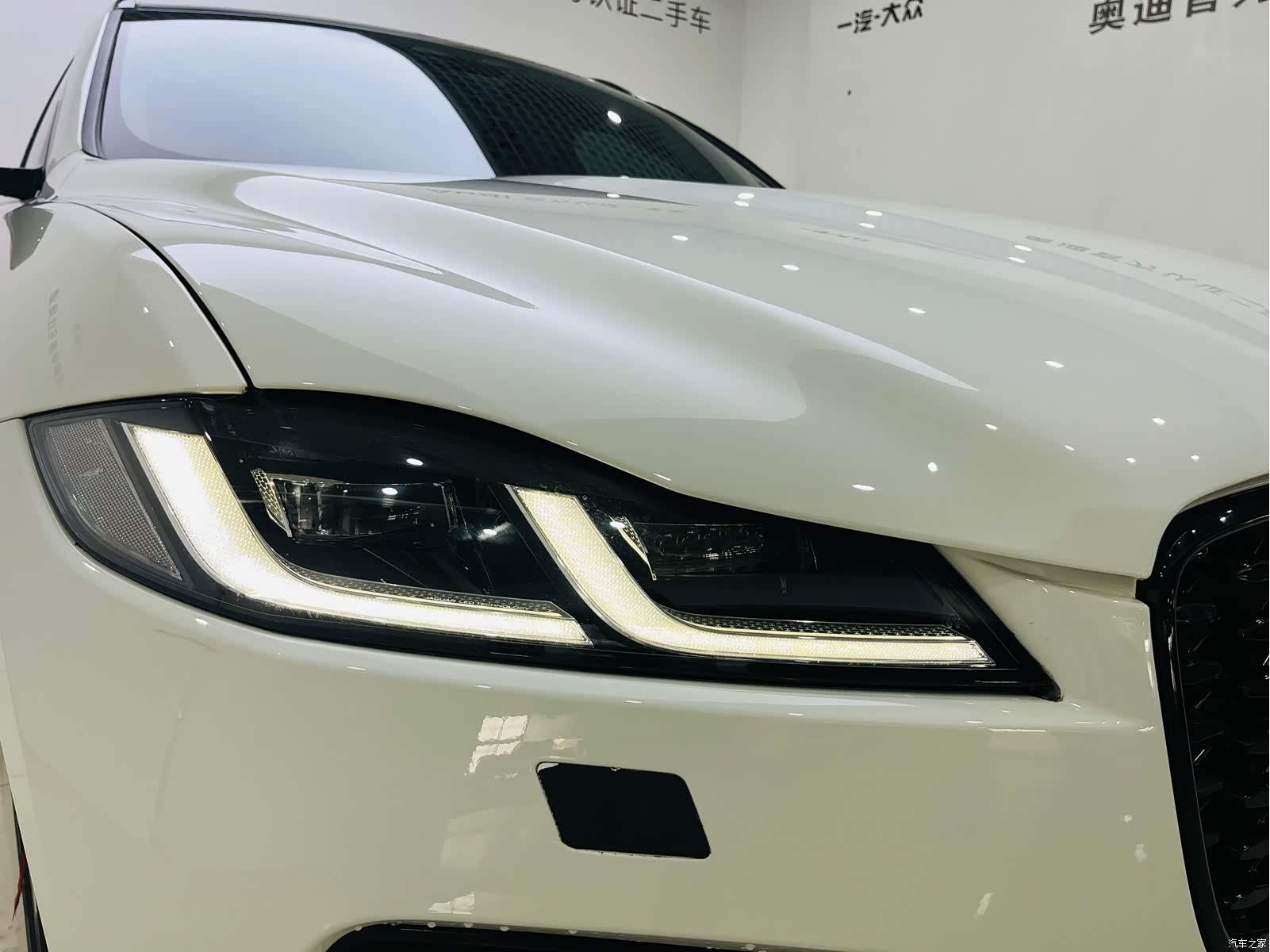 Jaguar F-PACE, 2023 15