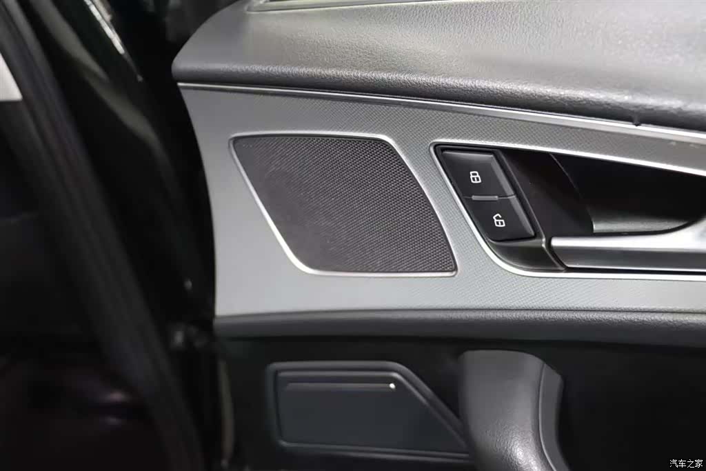 Audi A6L, 2016 12