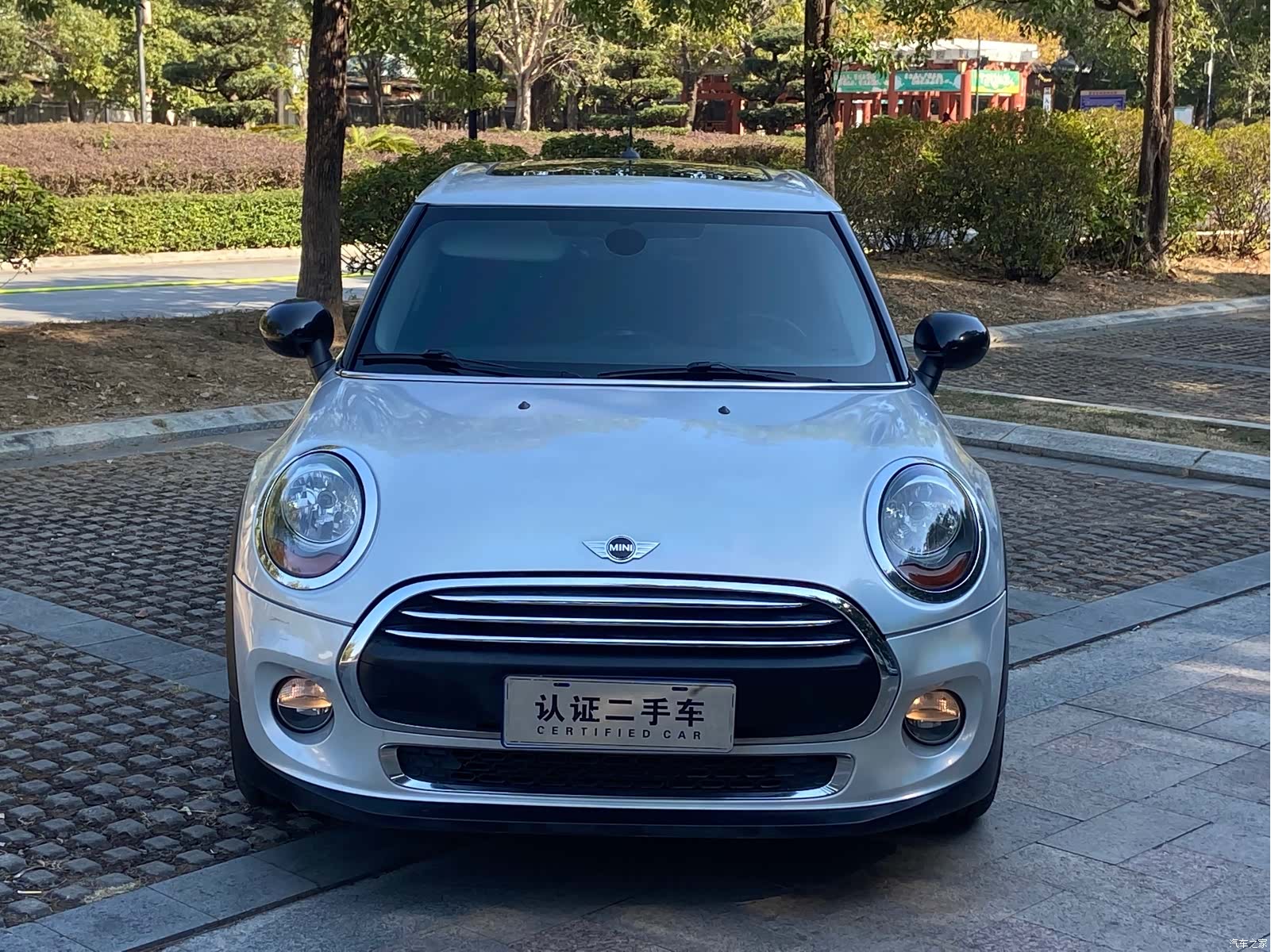 Mini ONE, 2016 4