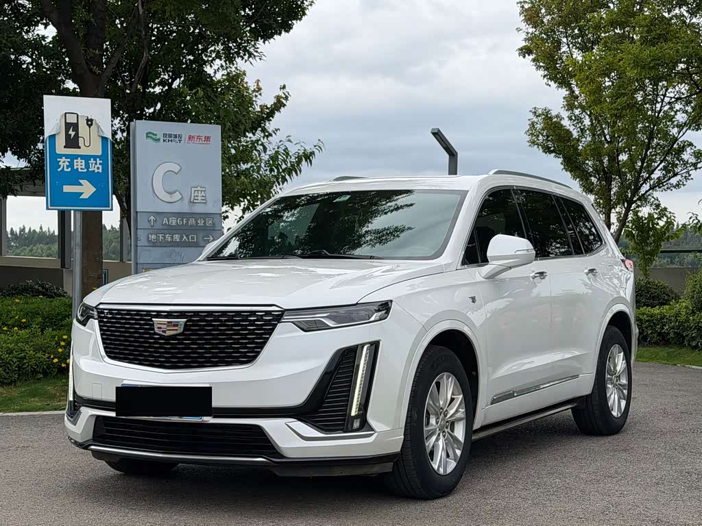 Cadillac XT6