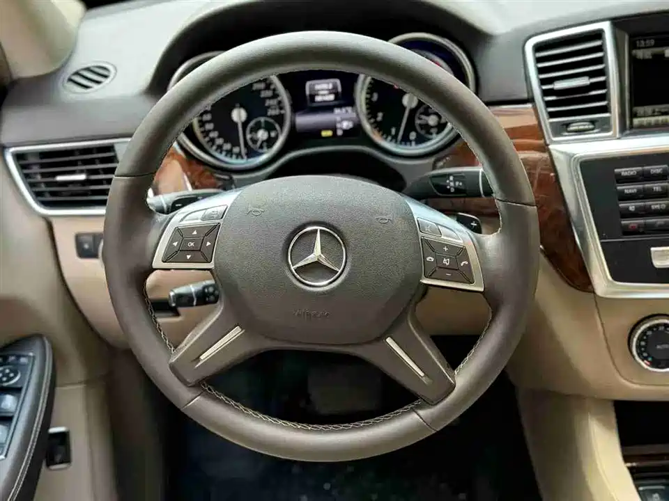 Mercedes-Benz M class