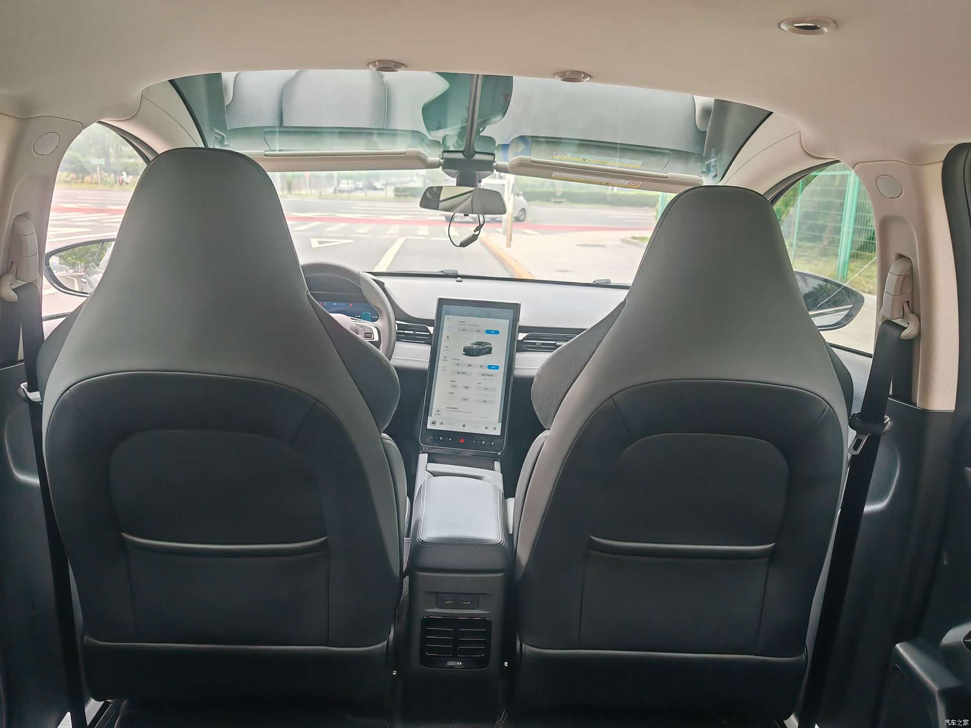 Xpeng G3, 2021 21
