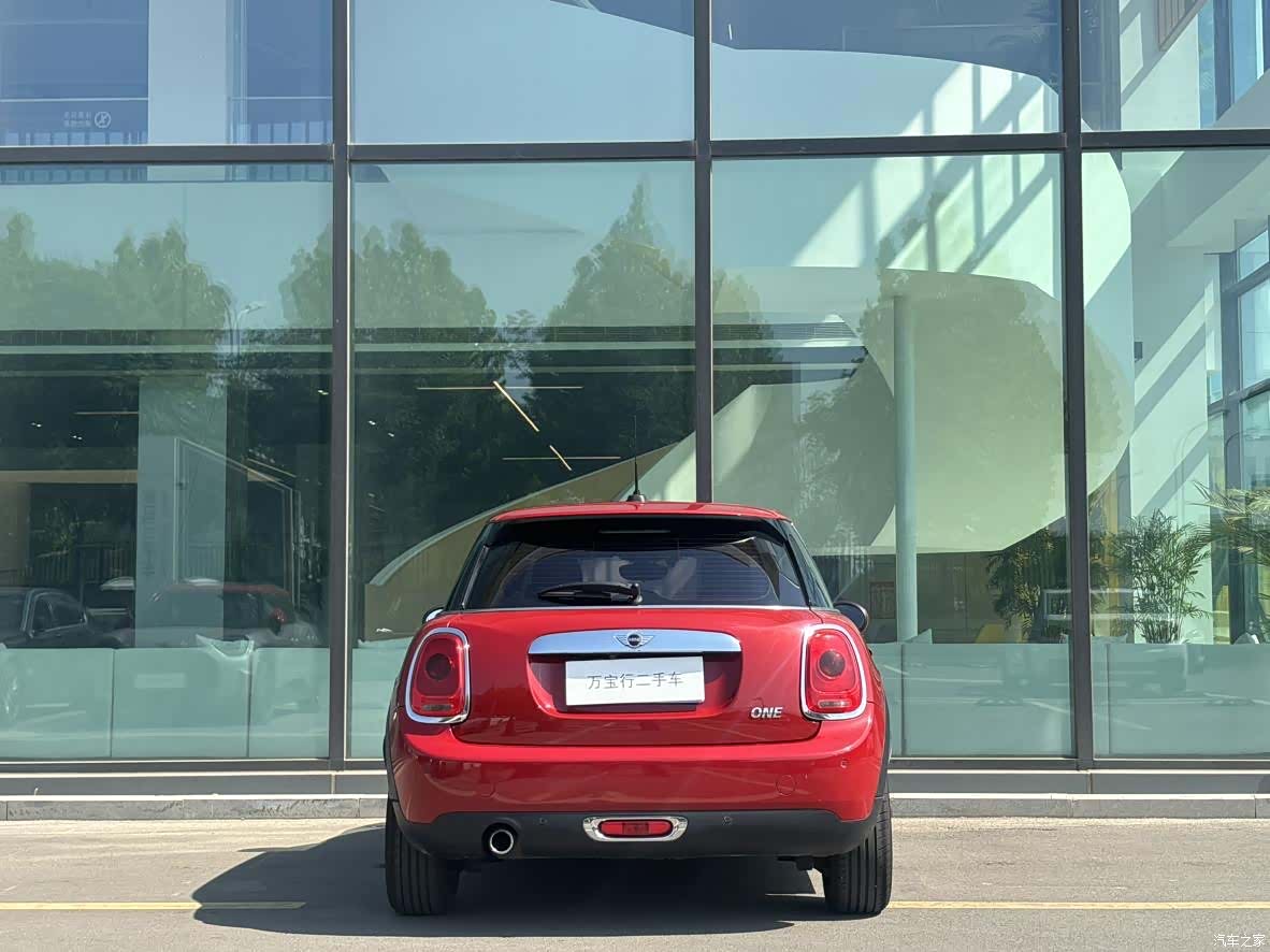 Mini ONE, 2017 14