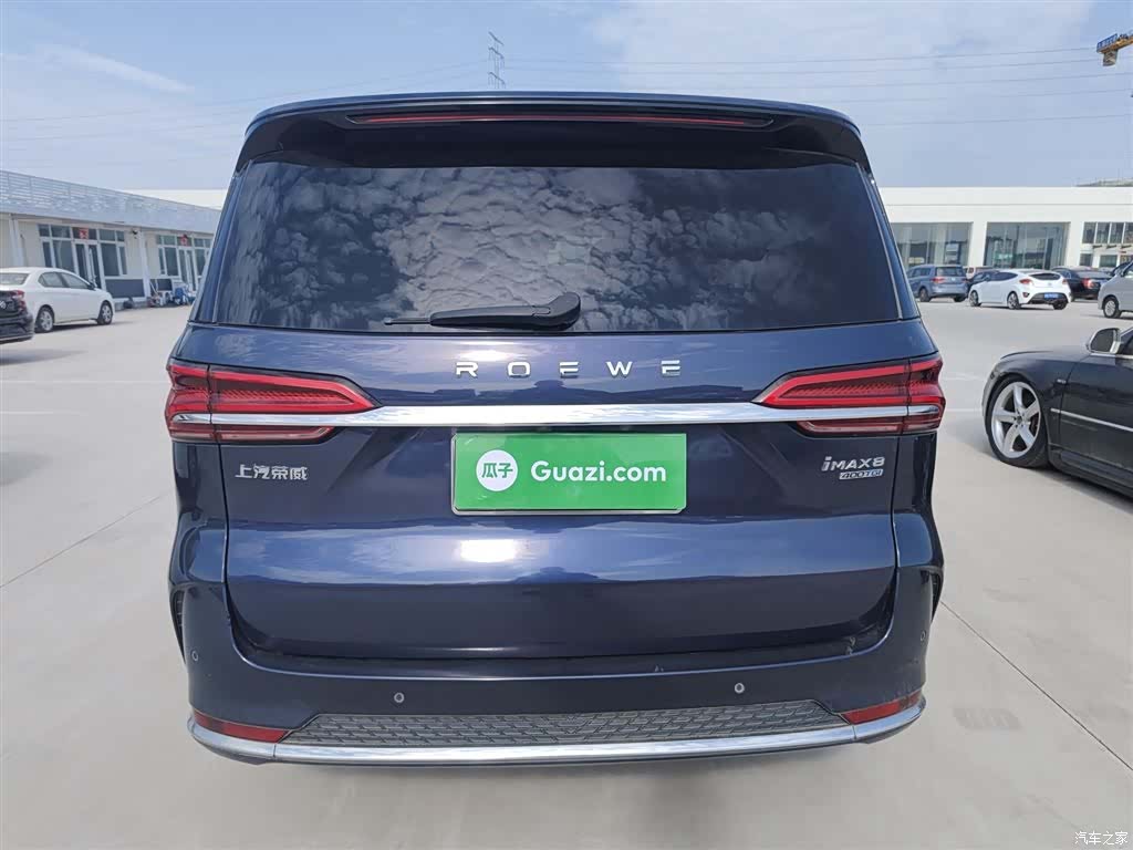 Roewe iMAX8, 2021 все фото