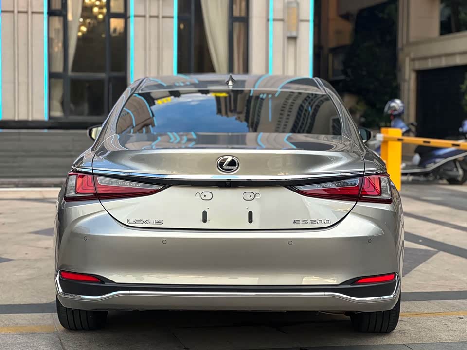Lexus ES Lexus ES