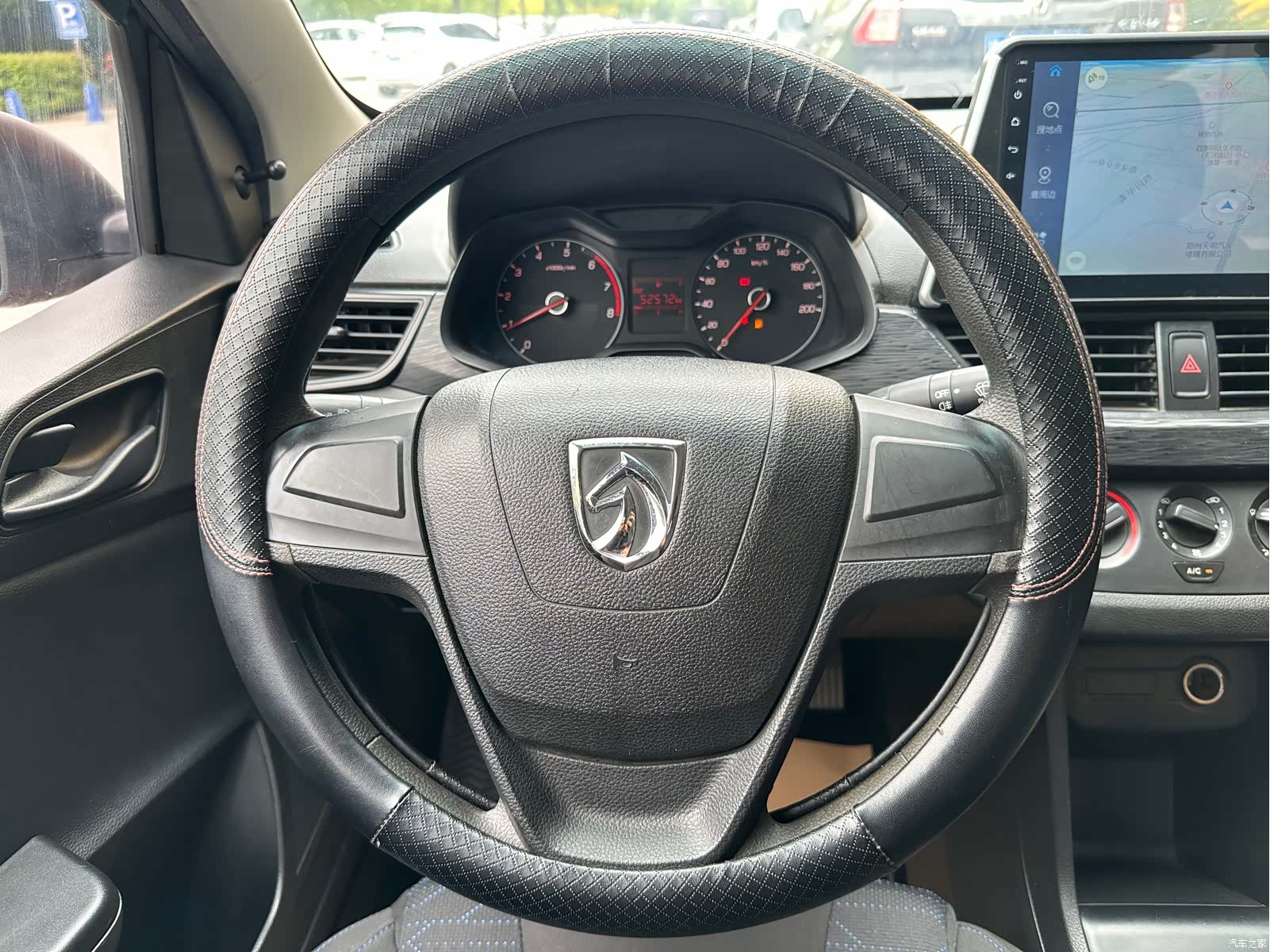 Wuling 310, 2017 14