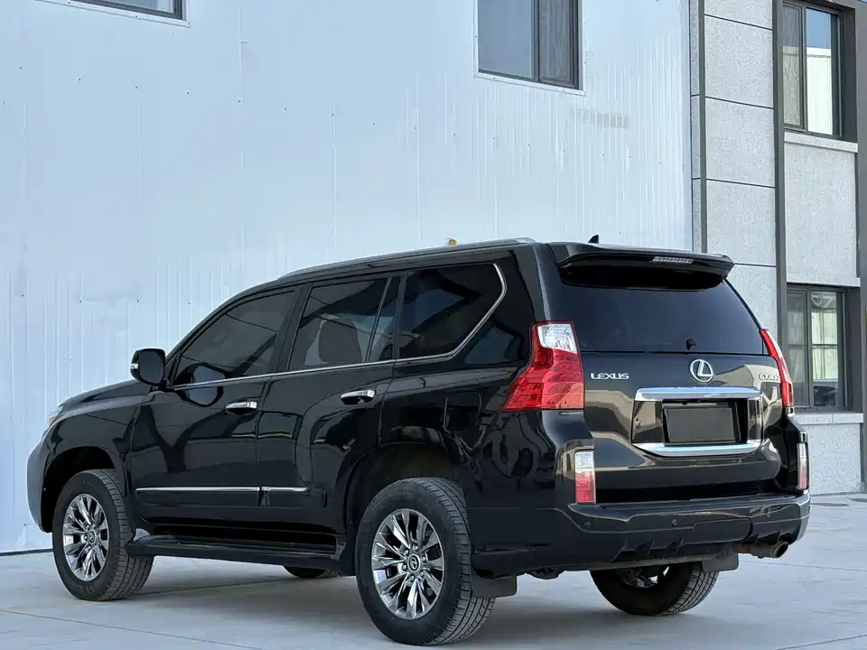 Lexus GX