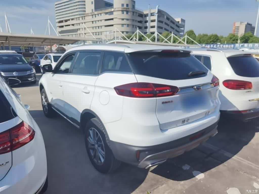 Geely Boyue, 2019 все фото
