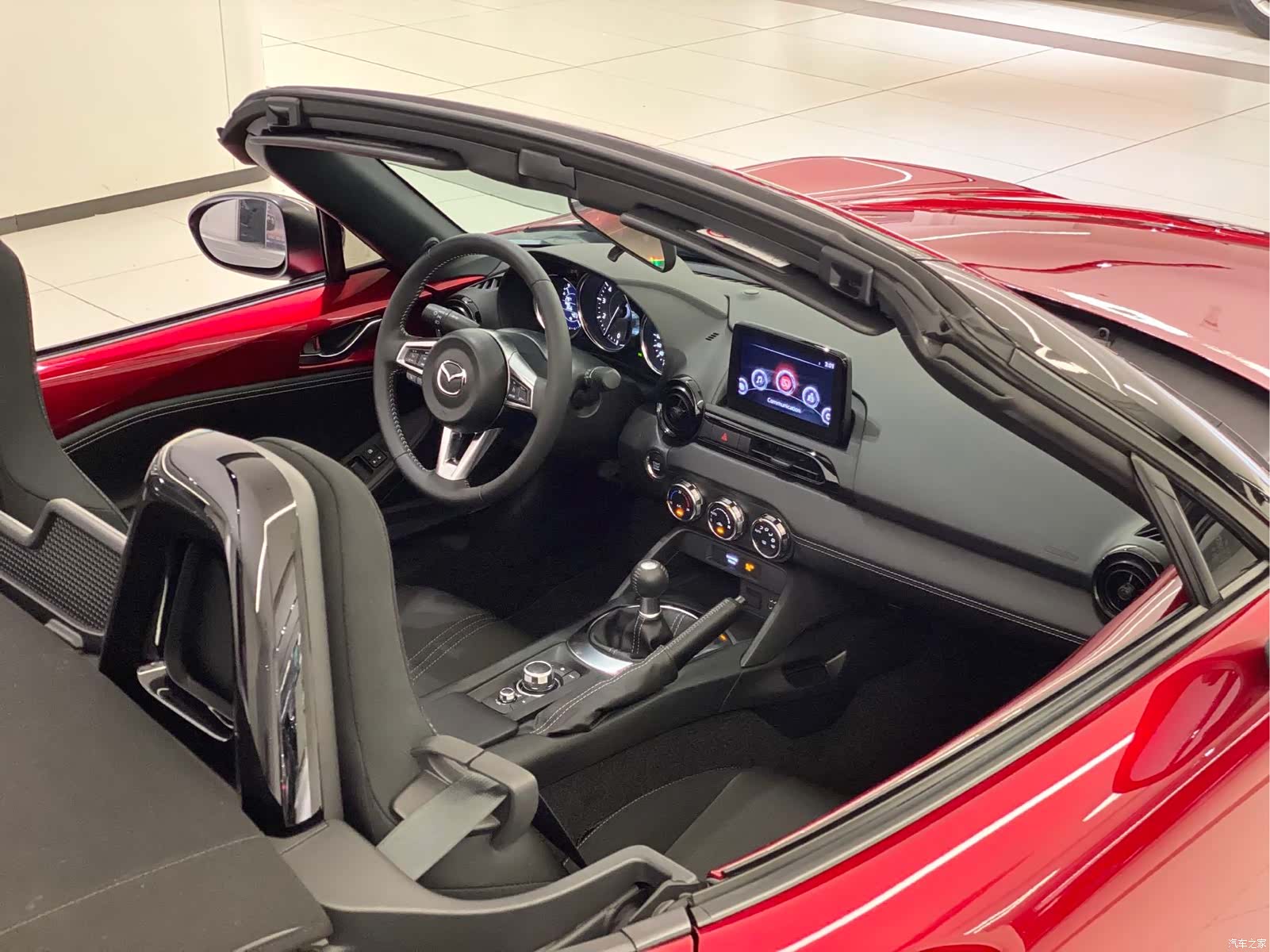 Mazda MX-5, 2022 13