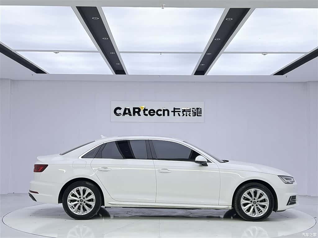 Audi A4L, 2019 4