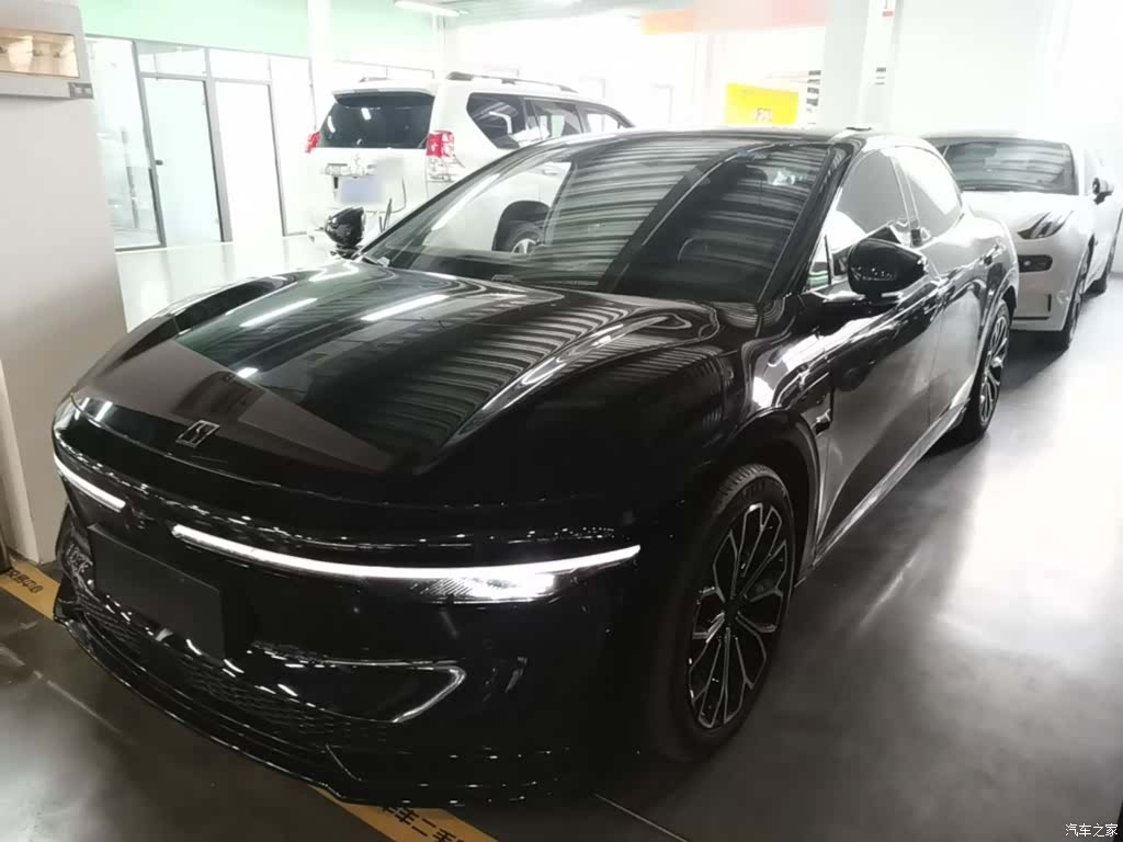 Zeekr 007, 2024 1