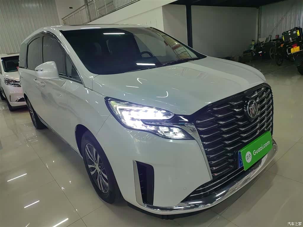 Buick GL8, 2023 4