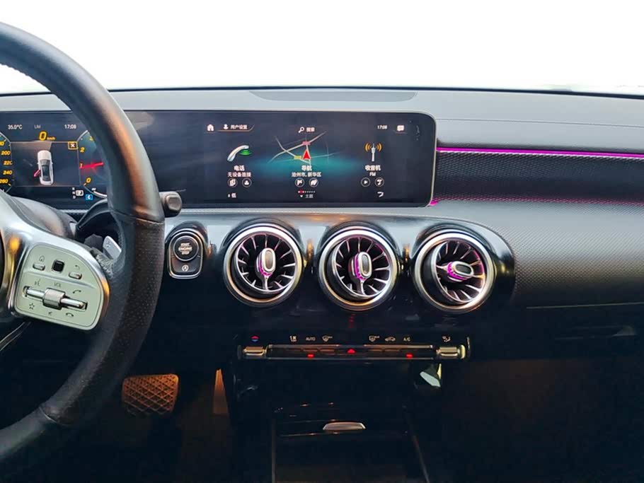 Mercedes-Benz Class A Mercedes-Benz Class A