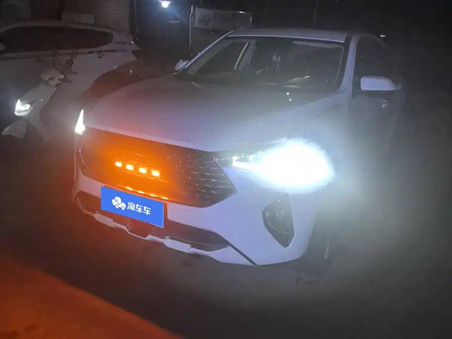 Haval F7