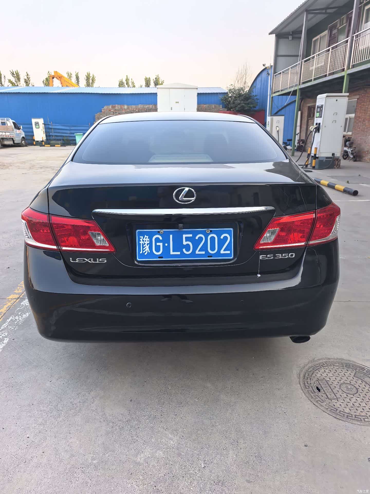 Lexus ES, 2011 4