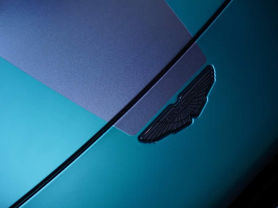Aston Martin V8 Vantage 2023, фото 53